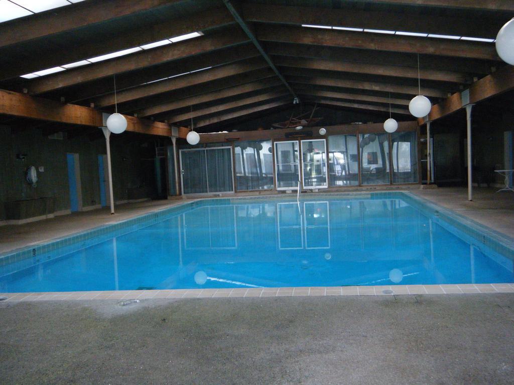 Cadillac Sands Resort Extérieur photo