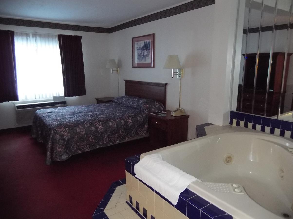 Cadillac Sands Resort Extérieur photo
